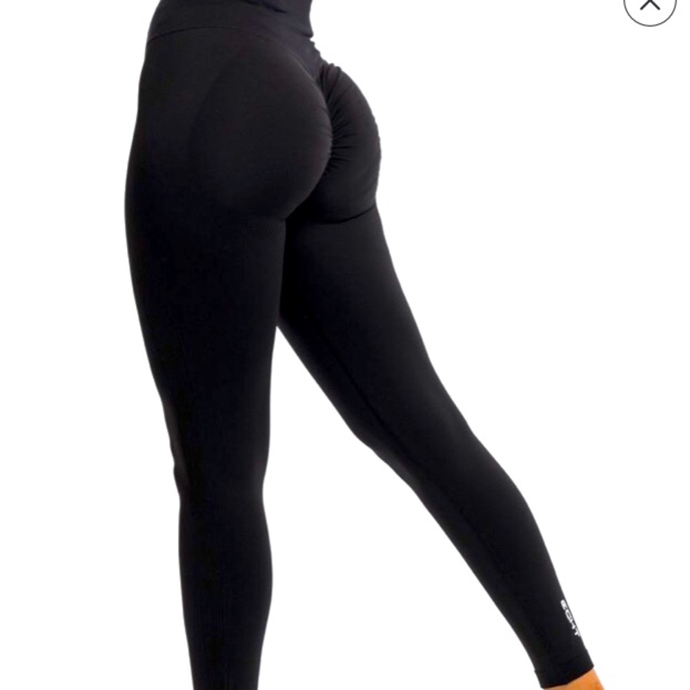 Echt Arise High Waisted Scrunch Leggings